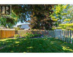 668 WINCHESTER CRESCENT - 36