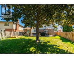 668 WINCHESTER CRESCENT - 38