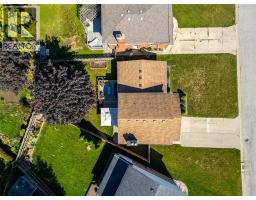 668 WINCHESTER CRESCENT - 41