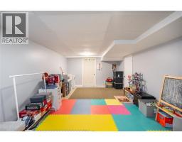 3024 Maidstone CRESCENT - 43