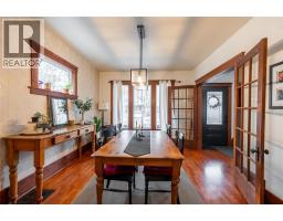 406 DEVINE STREET - 10