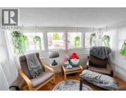 406 DEVINE STREET - 20