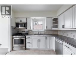 305 OAKLEA COURT - 11