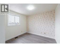 305 OAKLEA COURT - 17