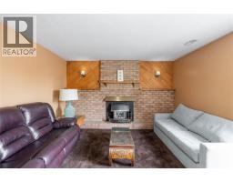 305 OAKLEA COURT - 22