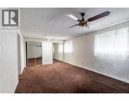 305 OAKLEA COURT - 27