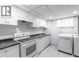 305 OAKLEA COURT - 29