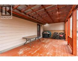 305 OAKLEA COURT - 35