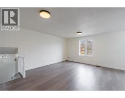 305 OAKLEA COURT - 5