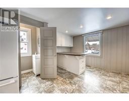 360 EAST STREET North - 10