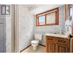 335 TWIN LAKES DRIVE - 17