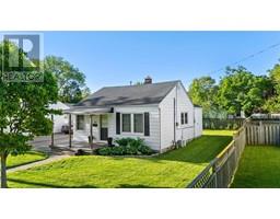 581 CROMWELL STREET - 2