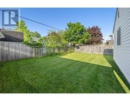 581 CROMWELL STREET - 5