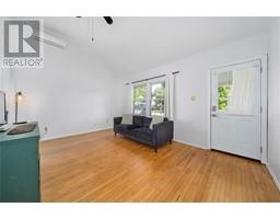 581 CROMWELL STREET - 8