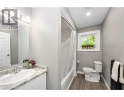 290 Cromwell STREET - 15