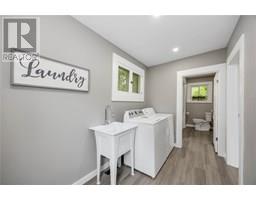 290 Cromwell STREET - 16