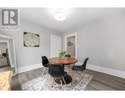 290 Cromwell STREET - 9