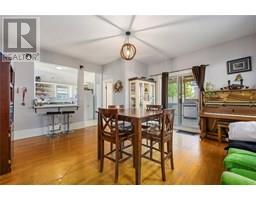 351 DEVINE STREET - 9