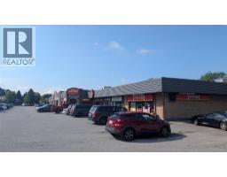 44 YORK CRESCENT - 28