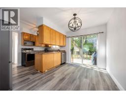 865 MONTROSE STREET - 10