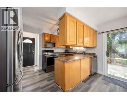 865 MONTROSE STREET - 13
