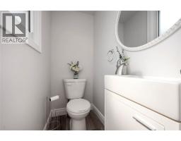 865 MONTROSE STREET - 16