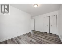 865 MONTROSE STREET - 20