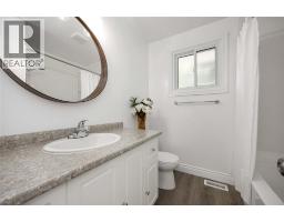 865 MONTROSE STREET - 23