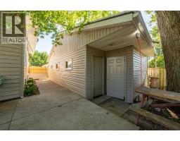 730 TALFOURD STREET - 27