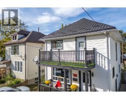 144 RICHARD STREET - 4