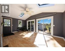 4767 St. Clair PARKWAY - 10