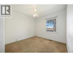 4767 St. Clair PARKWAY - 26