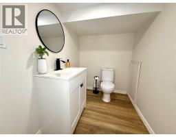 914 HAGLE STREET - 16