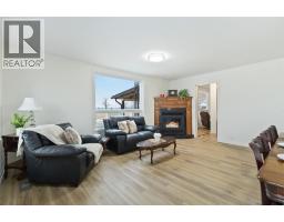 22821 Thames ROAD - 18