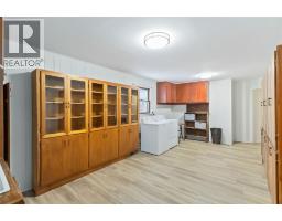 22821 Thames ROAD - 30