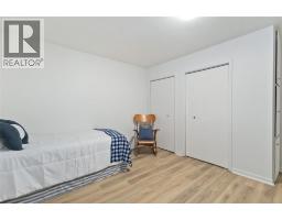 22821 Thames ROAD - 37