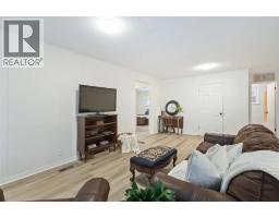 22821 Thames ROAD - 40