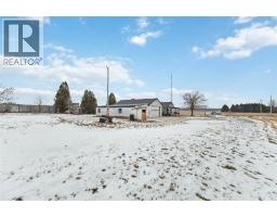 22821 Thames ROAD - 5