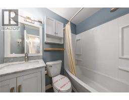 1282 Cathcart BOULEVARD - 11