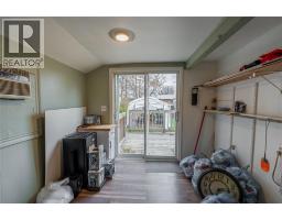 534 Plympton STREET - 13