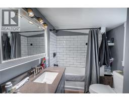 534 Plympton STREET - 14