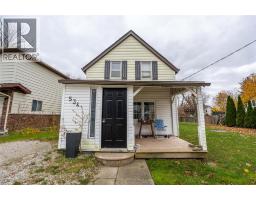 534 Plympton STREET - 3