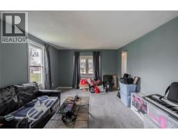534 Plympton STREET - 6