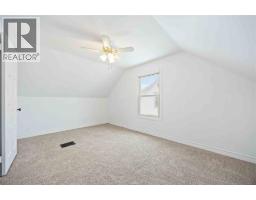 240 GIBSON STREET - 17