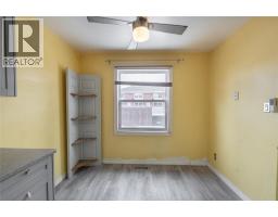 834 Exmouth STREET UnitNo. 23 - 8