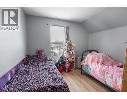 166 JOHN STREET - 20