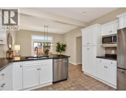 2016 THELMA AVENUE - 15