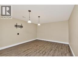 2016 THELMA AVENUE - 32