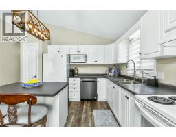 181 PADDOCK GREEN CIRCLE - 18