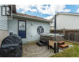 181 PADDOCK GREEN CIRCLE - 32